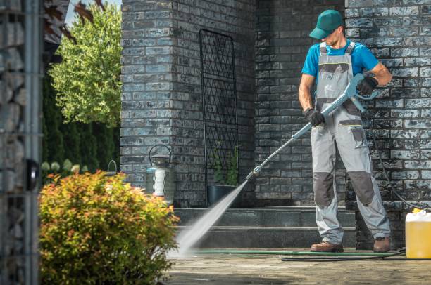 Best Pool Deck Cleaning  in San Clemente, CA